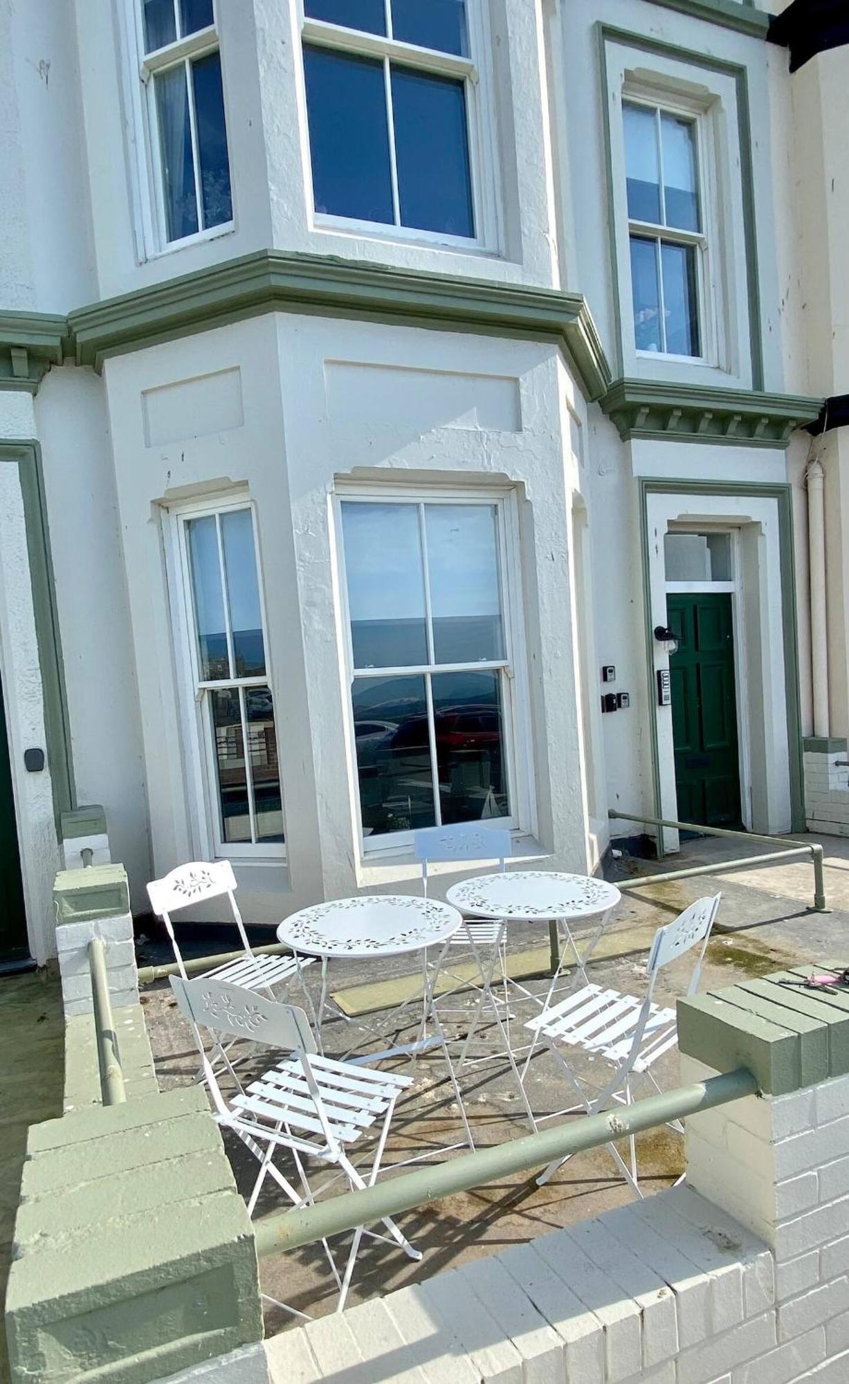 Seascape - Fantastic Location With Sea Views! Скарборо Экстерьер фото